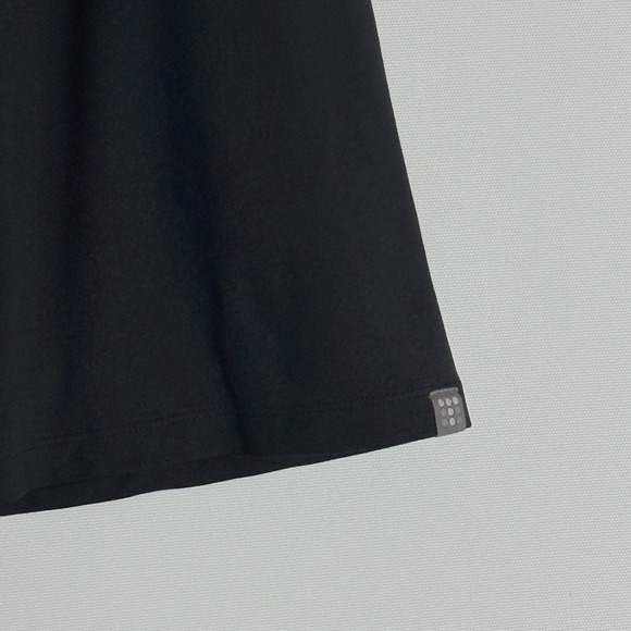 Title Nine Womens Medium Black Athletic Skirt Built in Shorts Active Travel - Picture 2 of 6